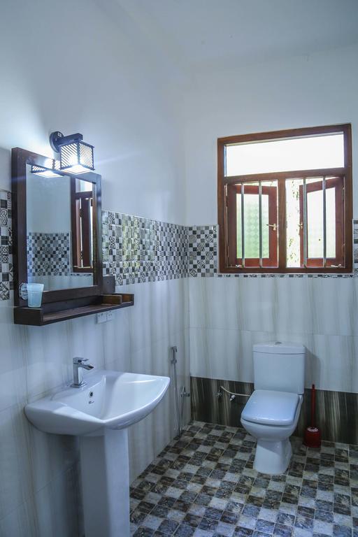 Eco Square Resort Mirissa Habitación foto